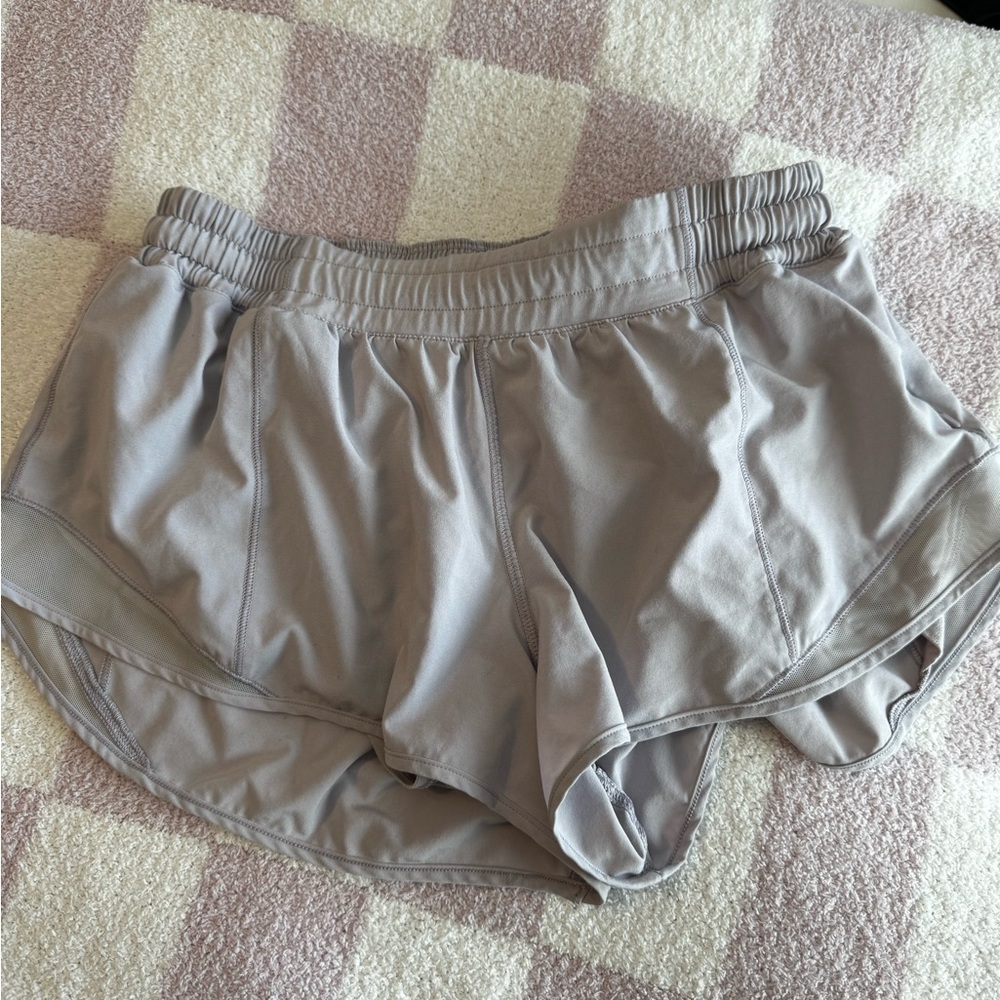 light lavender hotty hot lululemon shorts